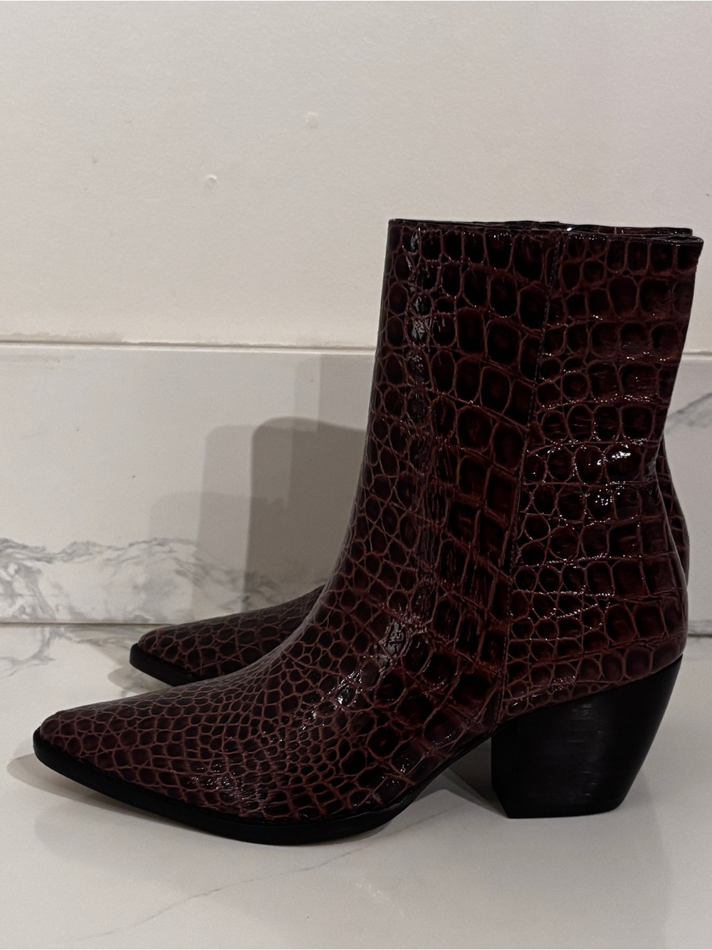 Women's Croc-Embossed Pointed Toe Ankle Boots - Dark Brown Matisse Caty Size 6